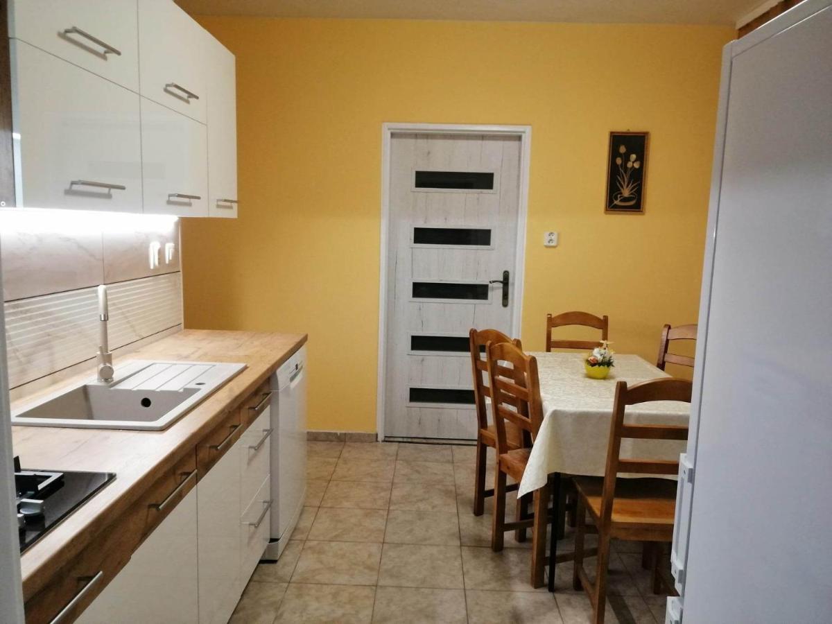 Apartman West Попрад Экстерьер фото